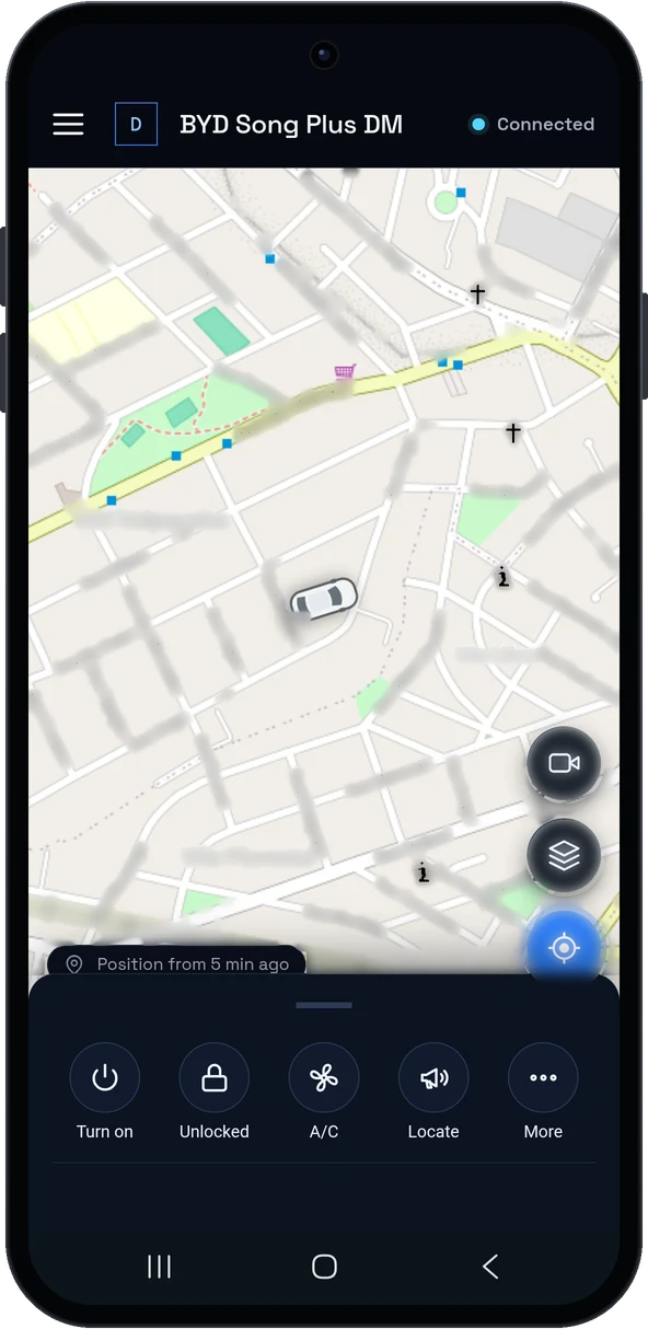 Current status screen of DashArc on a phone with the BYD on the map, battery, fuel and command buttons